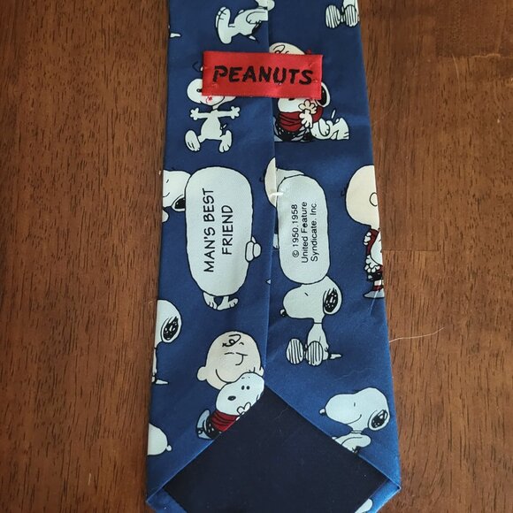 Peanuts ~ Charlie and Snoopy Necktie ~ Excellent Condition - Picture 7 of 7